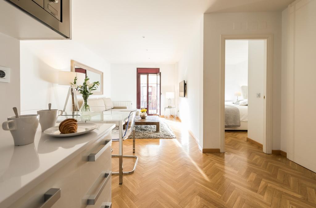 Downtown Urban Leilighet Madrid Eksteriør bilde