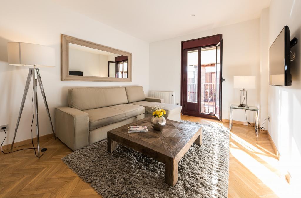 Downtown Urban Leilighet Madrid Eksteriør bilde